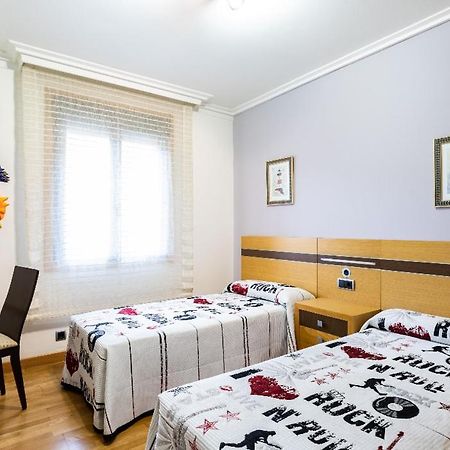 Ferienwohnung Piso Vacacional En La Playa De Rodeira Cangas Exterior foto